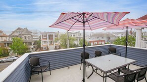 Outdoor dining - Heart of OC-Beautiful NEW-Between Brds/Beach/Dwntwn, ELEVATOR 5 Bdrms 3.5 baths (Ocean City)