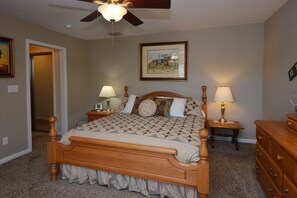 4 Schlafzimmer, Bügeleisen/Bügelbrett, WLAN, Bettwäsche