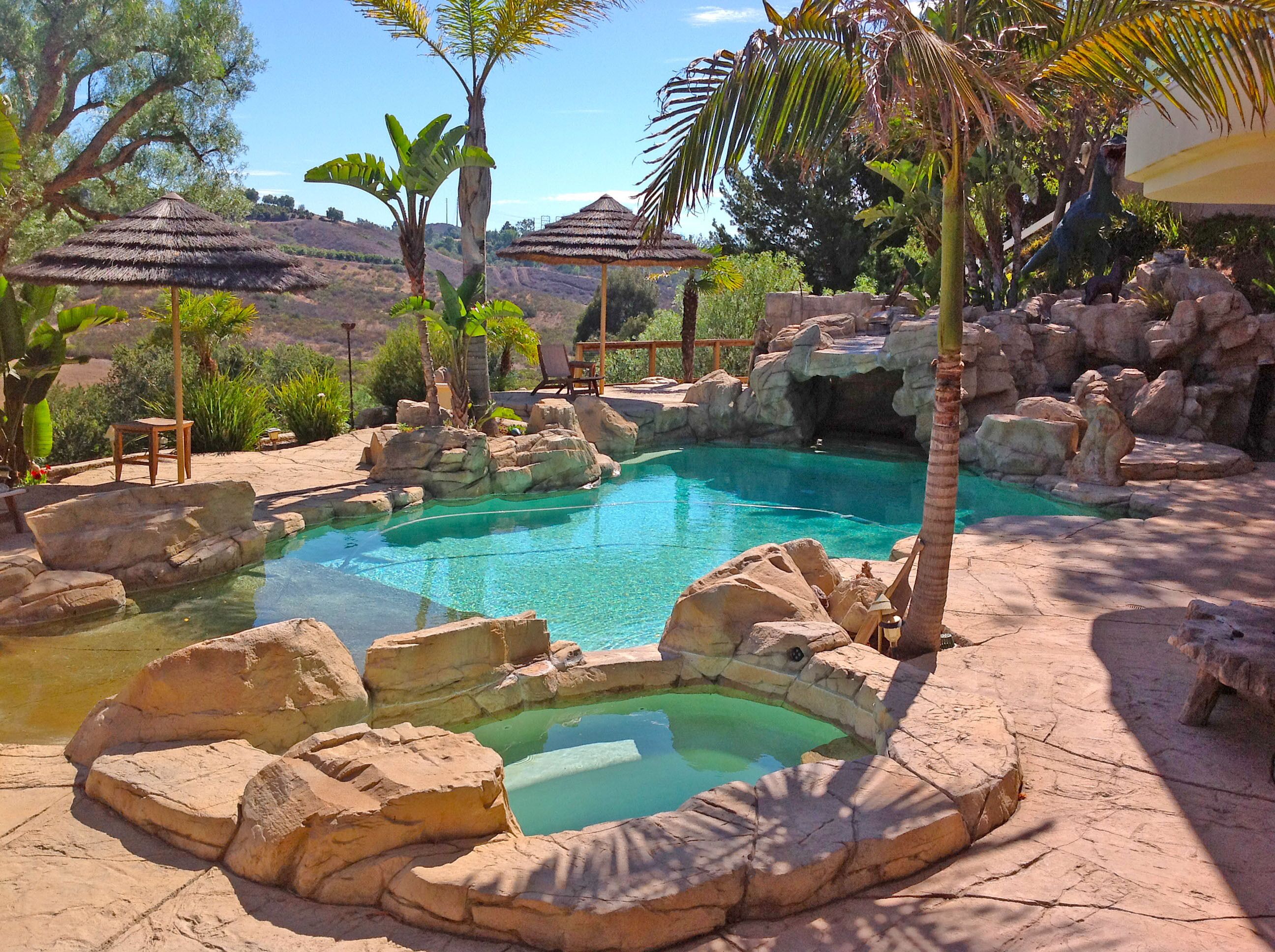 Et oppvarmet basseng