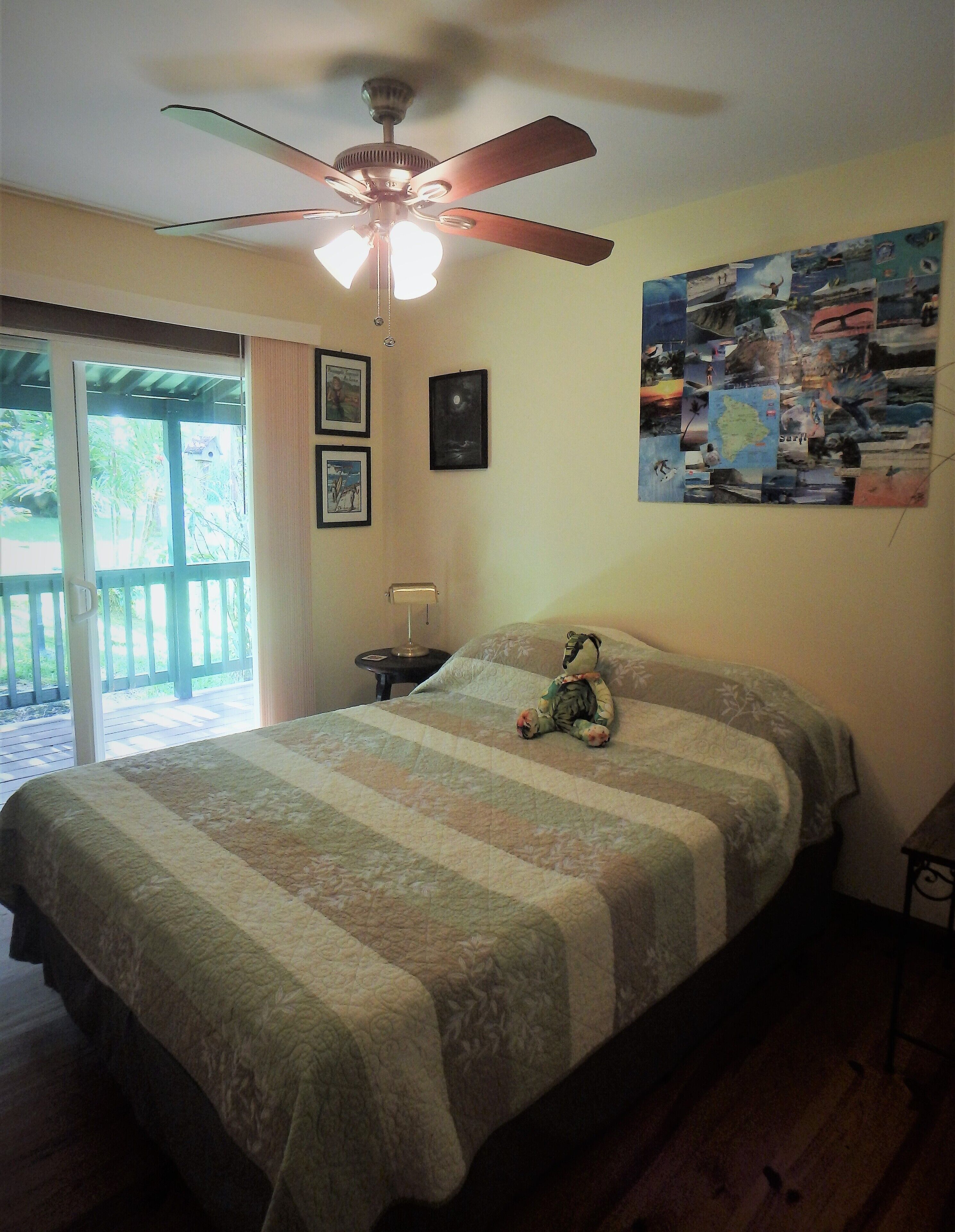 2 bedrooms, desk, iron/ironing board, WiFi