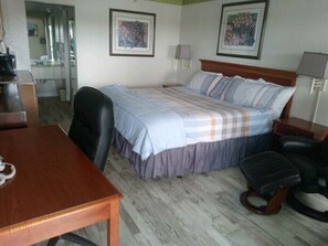 Bügeleisen/Bügelbrett, WLAN, Bettwäsche