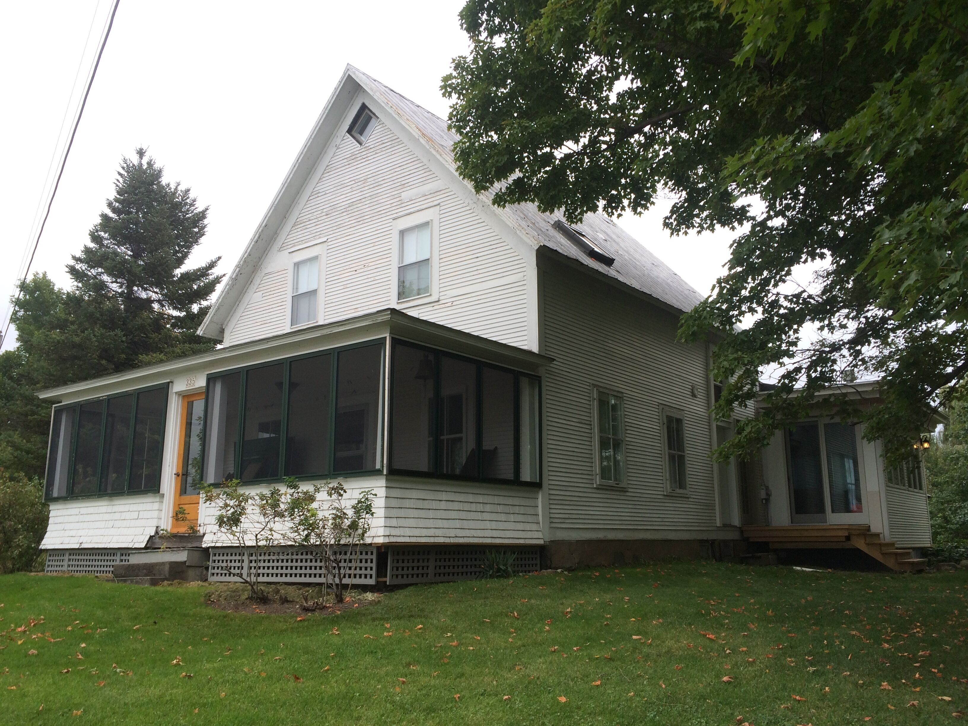 Lake Champlain Cottage Ancestral house