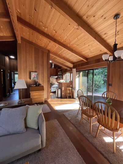 Jughandle Coast Vacation Home