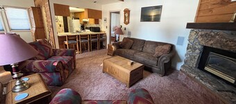 Cozy House North of Gunnison