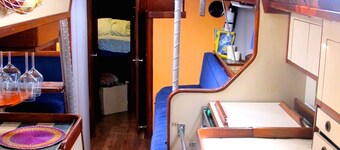 Panama trip aboard a 40ft. Sailboat. Caribbean All-Inclusive Private charter.