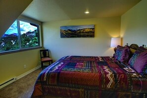 4 habitaciones, tabla de planchar con plancha y cuna de viaje 