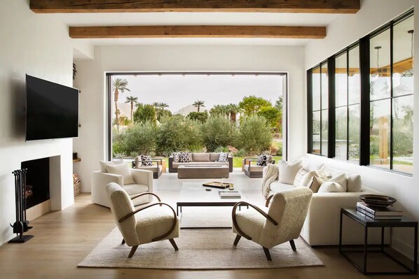 Smart TV, fireplace, video games, books