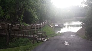 Property grounds - Enjoy 2 Vacations In One @ Douglas Lake Resort Hot Tub on the Deck Wifi (Sevierville)