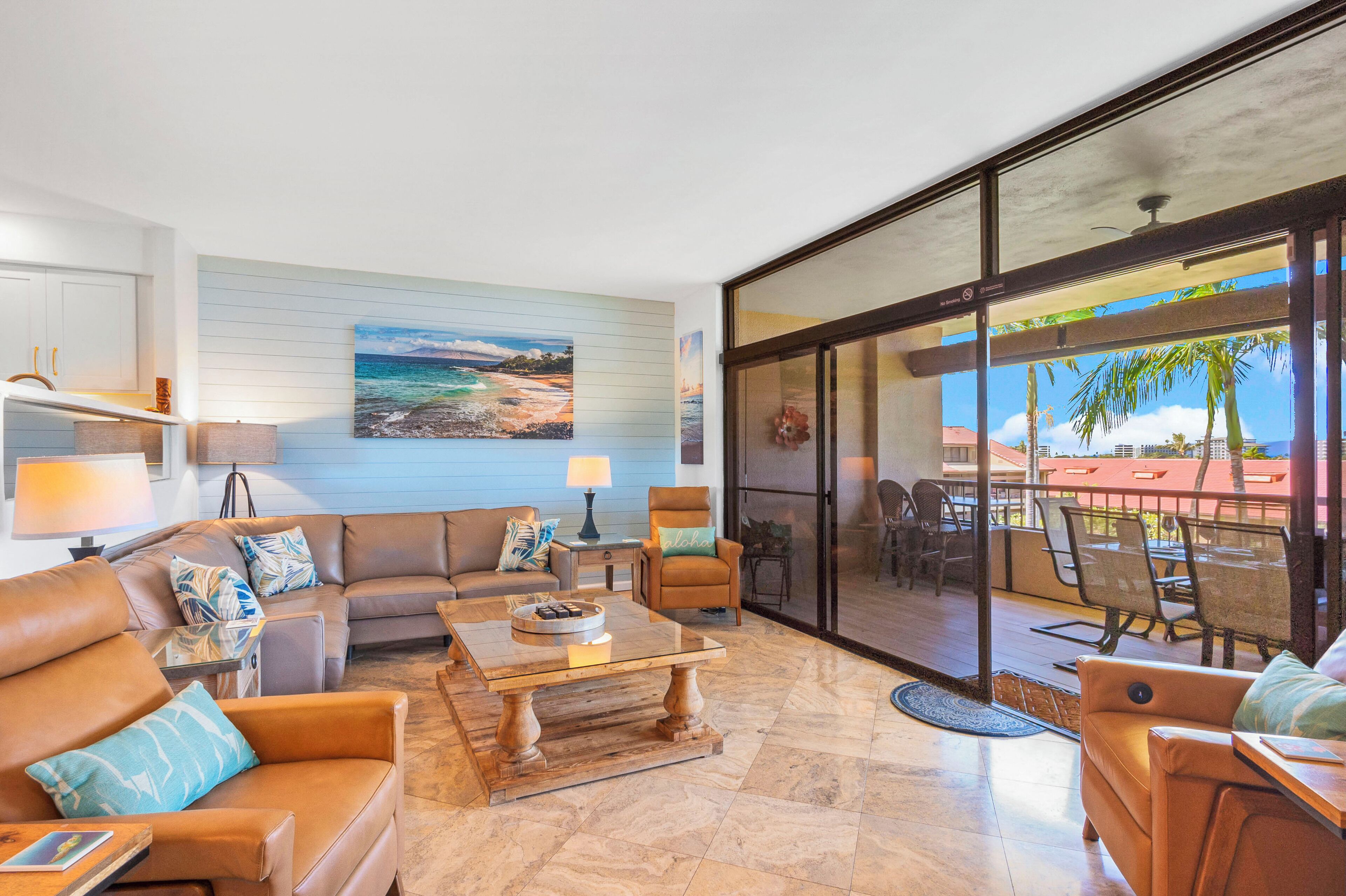 Smart TV, fireplace, books, stereo