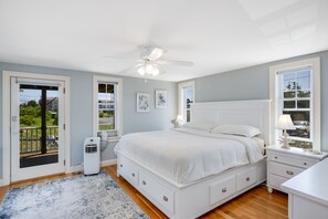 4 quartos, ferros/tábuas de passar roupa, Wi-Fi, roupa de cama