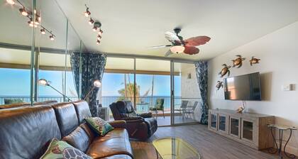 Maui Paradise – BEACH FRONT condo w/AC, Stunning Ocean & Sunset Views!!