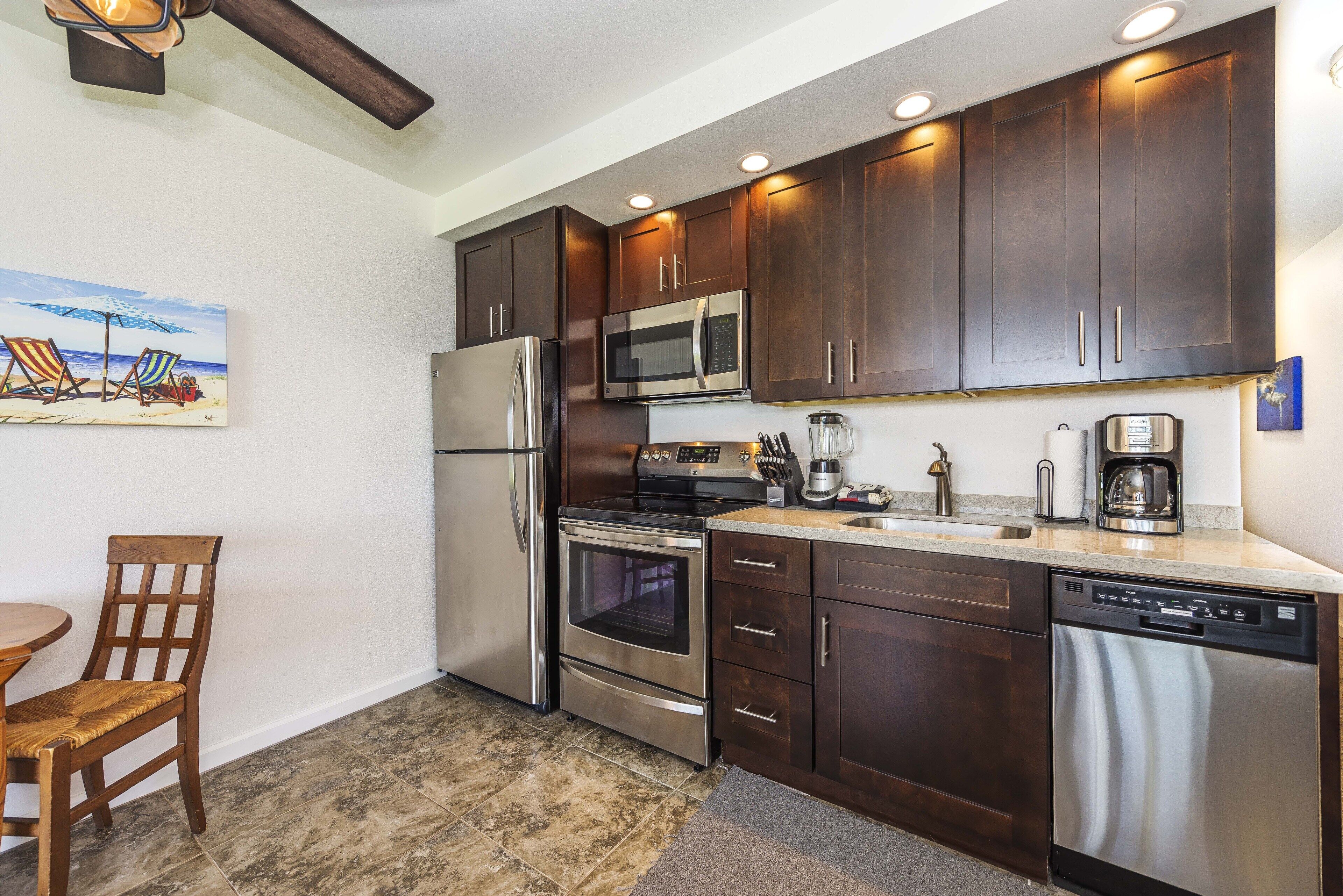 Fridge, microwave, oven, stovetop