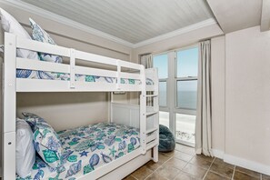 2 camere, ferro/asse da stiro, Wi-Fi gratuito, lenzuola