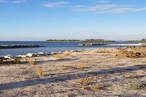 Beach nearby - Heated Pool in Apollo Beach (Apollo Beach)