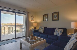 Smart TV, DVD player