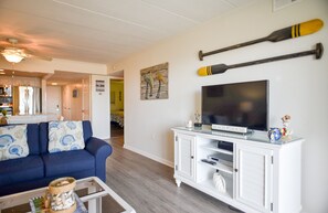 Smart TV, DVD player