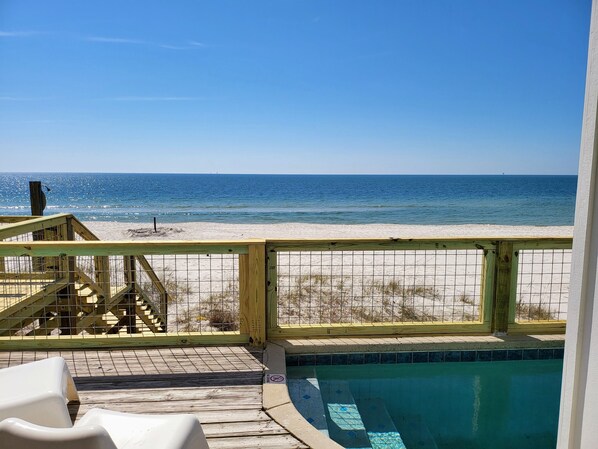 Outdoor pool - Book Spring & Summer 2026! 5 BR GulfFront Slps 16 – Priv Pool+ Priv Beach (Gulf Shores)