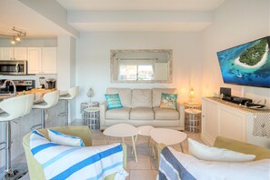 Télévision, chaîne hi-fi