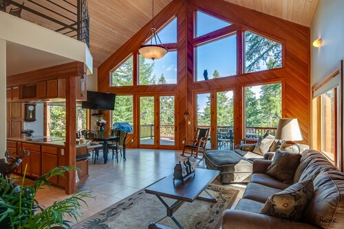 Cathedral in the Pines near Flathead Lake, 3000 Sq Ft