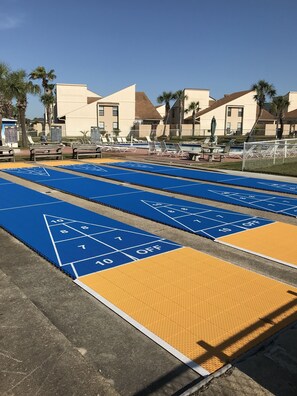 Sportplatz