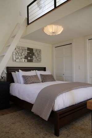 1 chambre, fer et planche à repasser, lit parapluie, Wi-Fi gratuit