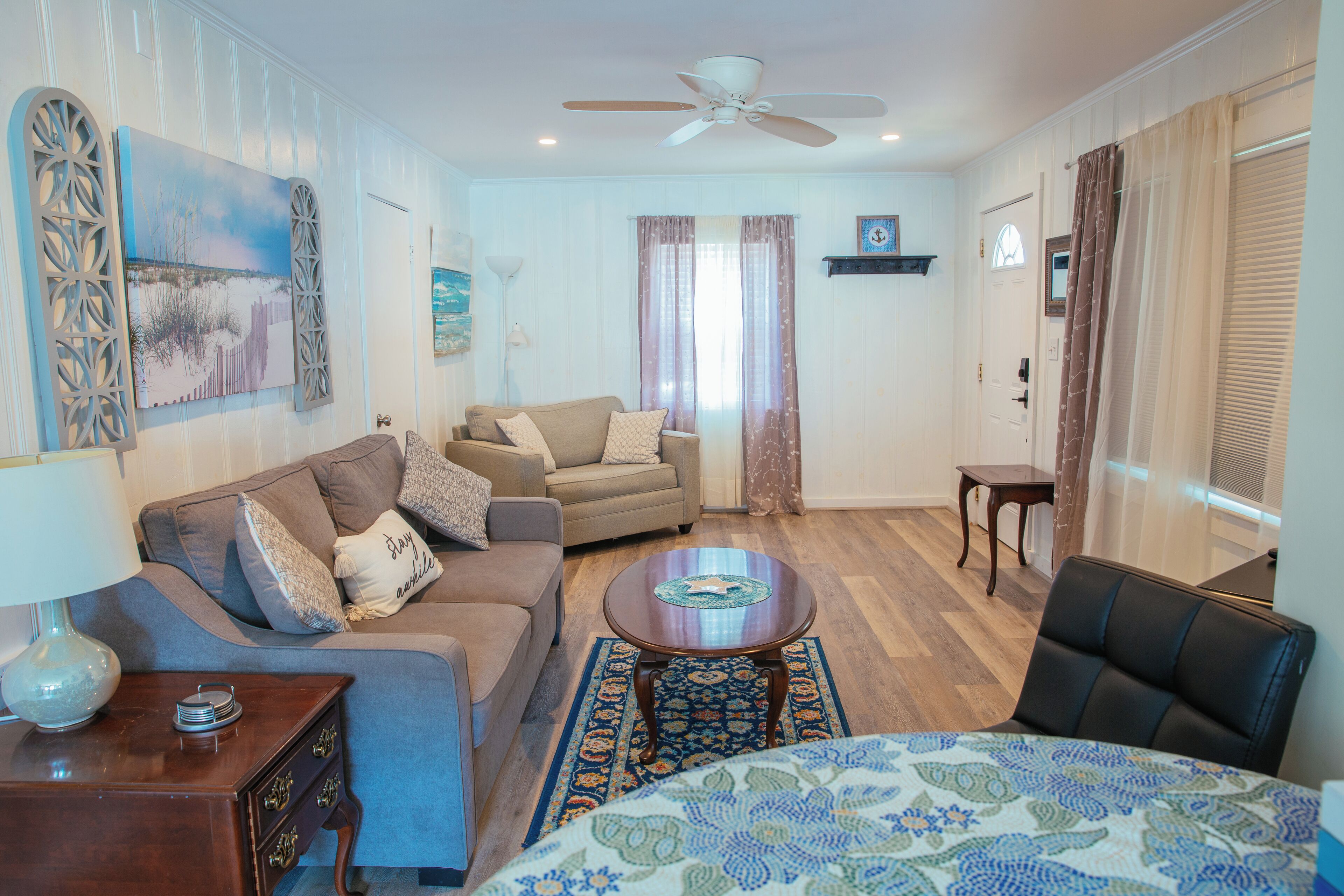 Year-round Hampton Beach Retreat-3br Beach Ranch W/central A/c, Heat & Parking - Hampton Beach State Park