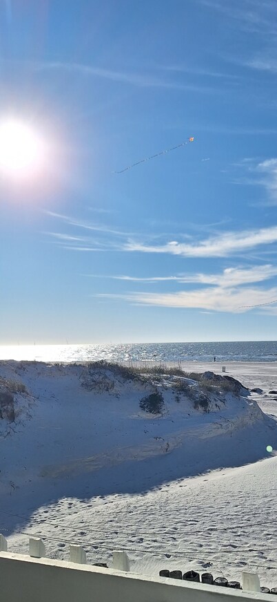 Clearwater Beach House: Directly on White Sand with Unmatched Gulf Views!