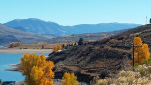 Exterior - Work and Play Retreat - High Speed WiFi - 30 Day min. stay - Incredible Views (Heeney)