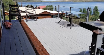 Work and Play Retreat - High Speed WiFi - 30 Day min. stay - Incredible Views