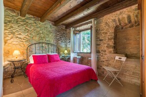 2 間睡房、熨斗/熨衫板、免費 Wi-Fi、床單