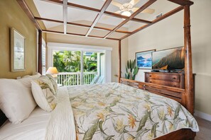 3 bedrooms, iron/ironing board, travel crib, free WiFi - Luxury Air Conditioned 3BR Kauai Resort Condo (Koloa)