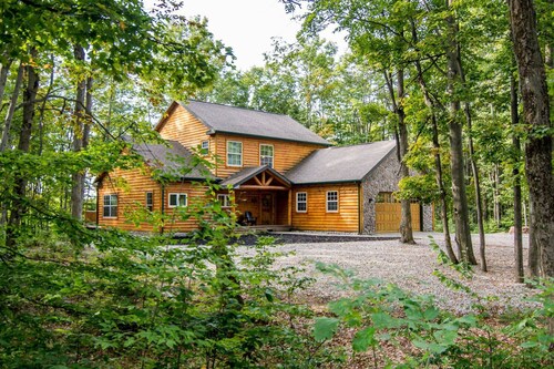 Boyne Mountain Log Home