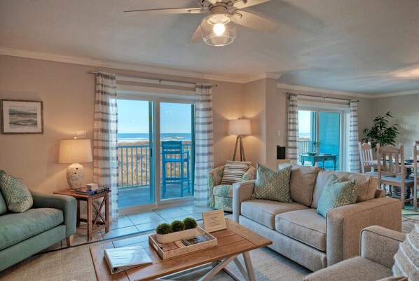 تلفزيون ذكي، مشغل دي في دي، كُتُب، ستيريو