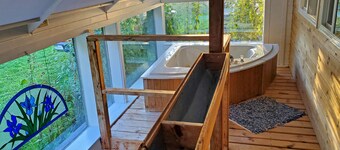 Unique Large House on 40 Acres, Great Views, Bass Pond, and Trails. Pets OK! 