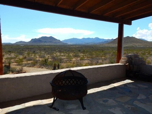 Home Sweet Texas Home - Rentoudu Texasin hengessä Big Bendin lähellä.