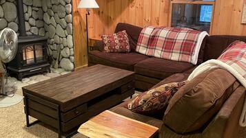 Smart TV, fireplace, video games, Hulu