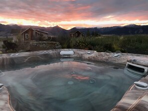 Pool - Ross Creek Cabins Rent All 5  (Belgrade)