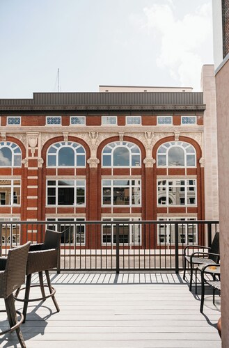 Tailor Loft Penthouse | Downtown w/ Rooftop Deck