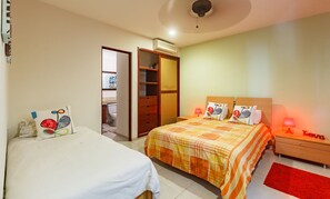 2 bedrooms, desk, iron/ironing board, free WiFi