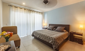 2 Schlafzimmer, Schreibtisch, BĂŒgeleisen/BĂŒgelbrett, kostenloses WLAN