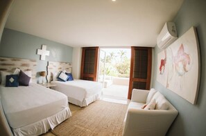 4 bedrooms, iron/ironing board, Internet, bed sheets