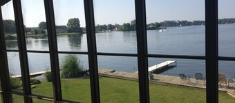 Lake Front 4 sovrum Pine Lake w / pir 15 minuter till Lake Michigan-FISK-SKI-BOAT