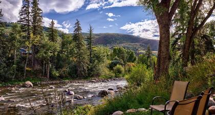 Private Hot tub/Fire Table on Large Deck overlooking Eagle River! Fly-fishing!
