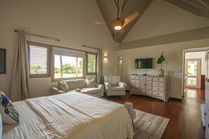 4 bedrooms, in-room safe, iron/ironing board, travel cot
