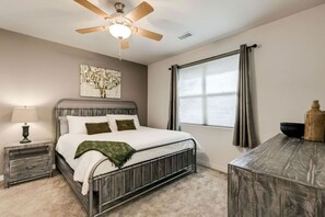 3 多间卧室、办公桌、熨斗/熨衣板、免费 WiFi