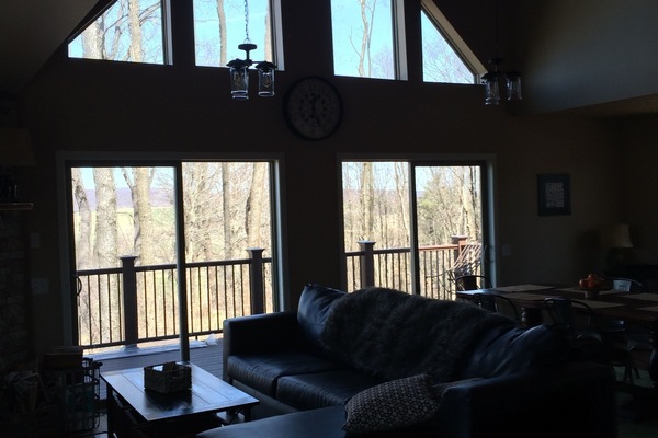 TV, lareira, DVD player, aparelho de som