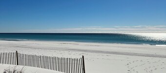 1684 Calle Bonita - 3 Bedroom/2.5 Bath Townhome....Just Steps From The Ocean!