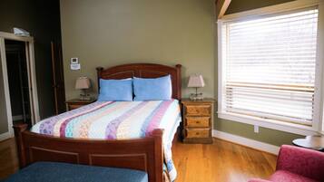 5 makuuhuonetta, ilmainen Wi-Fi, vuodevaatteet