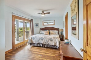 9 chambres, fer et planche à repasser, lit de bébé portatif, Wi-Fi