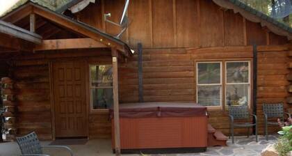 Nevada City Retreats Baby Bear Cottage-loma-asunnot